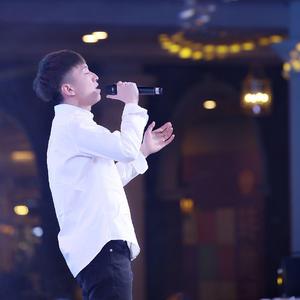 学生娇小性HD第一次
