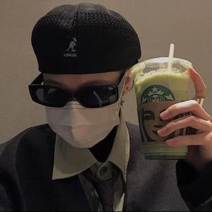 学生娇小性HD第一次
